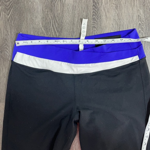 Lululemon flare yoga pants - Picture 10 of 13